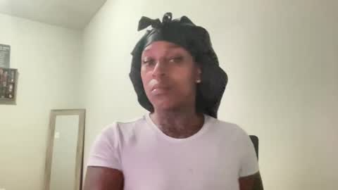 PHANTOMTARGARYENXXX online show from January 17, 2:32 am