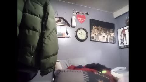 creampie315 online show from January 5, 3:43 am