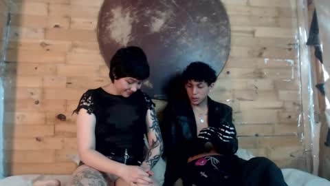 Snapshot of creampie_couple1 chatting on January 8, 3:39 pm CAMILA Y SEBASTIAN online show from January 8, 3:39 pm