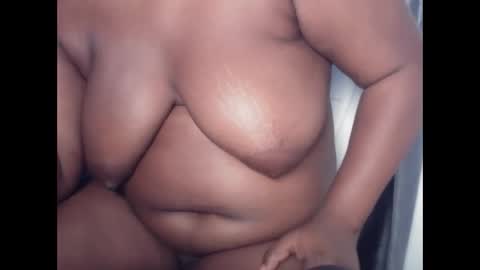 creamyposh1 online show from November 12, 5:10 am