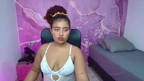 crespa_latin_ online show from December 23, 4:51 am