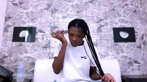 CriisBrown  online show from November 20, 12:04 pm