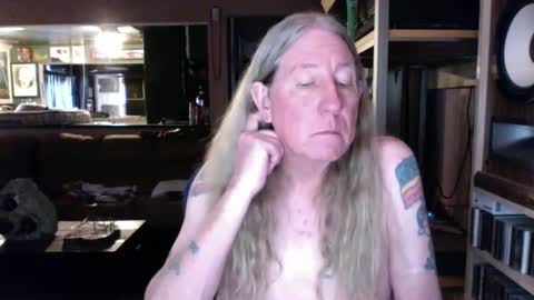 CrimsonCheeksNM online show from January 7, 9:14 pm