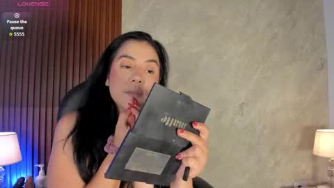 Snapshot of criss__spiicy chatting on October 18, 5:39 pm criss spiicy online show from October 18, 5:39 pm