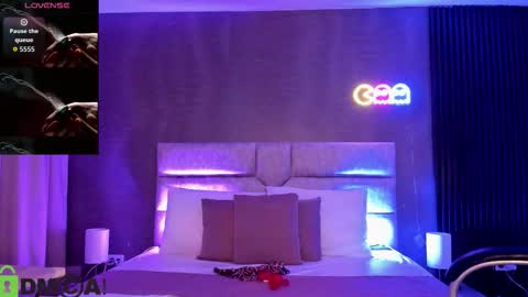 Snapshot of cristal__adams chatting on October 18, 12:53 pm cristal__adams online show from October 18, 12:53 pm