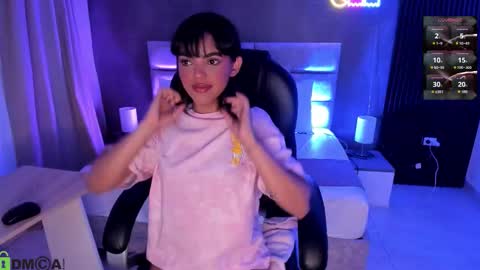 Snapshot of cristal__adams chatting on October 17, 12:42 pm cristal__adams online show from October 17, 12:42 pm