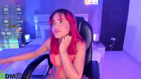 Snapshot of cristal__adams chatting on October 4, 1:09 pm cristal__adams online show from October 4, 1:09 pm