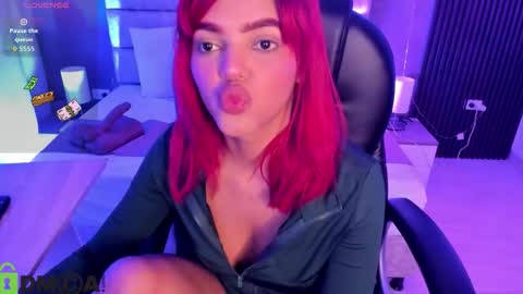 Snapshot of cristal__adams chatting on October 3, 1:08 pm cristal__adams online show from October 3, 1:08 pm