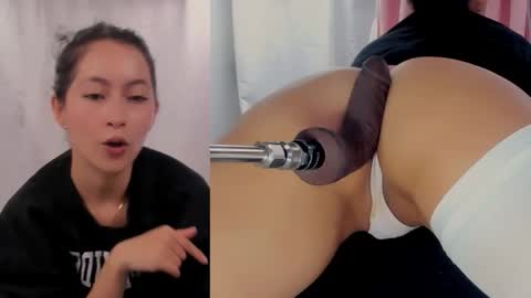 cristal_thompson_ online show from January 12, 4:47 pm