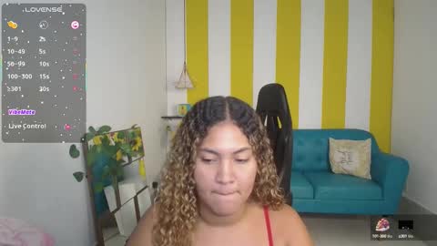 Snapshot of cristal_war chatting on October 11, 1:54 am Cristal online show from October 11, 1:54 am
