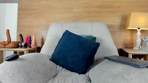 Snapshot of cristian_suarezz_ chatting on October 9, 9:53 pm cristian_suarezz_ online show from October 9, 9:53 pm