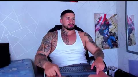 cristian walker online show from November 25, 1:04 am