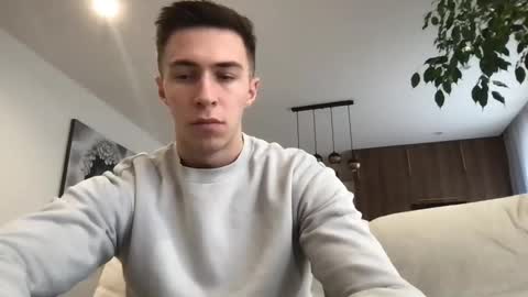 CristianoHailey online show from December 8, 10:52 am