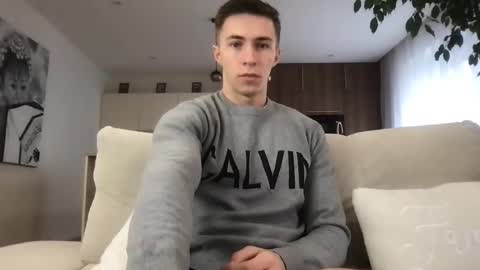 CristianoHailey online show from December 10, 9:23 am