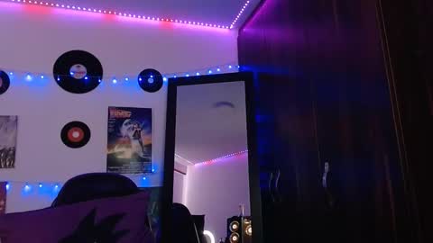 Christina online show from February 18, 8:14 pm