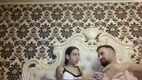 Cristinaraul online show from April 12, 10:25 pm