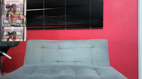 Snapshot of cristopher23_ chatting on September 10, 9:49 pm cristopher23 online show from September 10, 9:49 pm