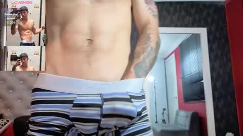 Snapshot of cristopher23_ chatting on September 13, 8:33 pm cristopher23 online show from September 13, 8:33 pm