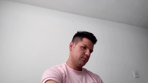 cristopher3042 online show from February 5, 4:14 pm