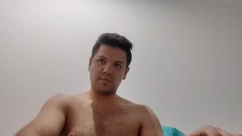 cristopher3042 online show from October 24, 1:17 am