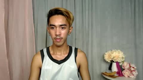 crocodale online show from March 17, 2:00 pm