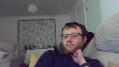 Snapshot of cropper4fun chatting on February 6, 8:13 pm Cropper online show from February 6, 8:13 pm