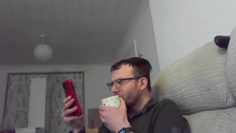 Snapshot of cropper4fun chatting on February 19, 6:54 pm Cropper online show from February 19, 6:54 pm