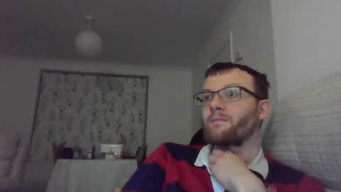 Snapshot of cropper4fun chatting on December 12, 8:10 pm Cropper online show from December 12, 8:10 pm