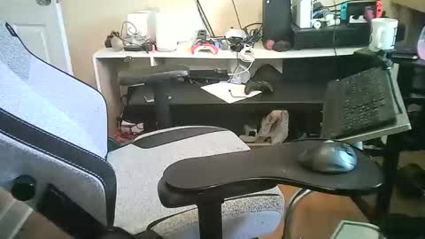 crox420 online show from March 9, 6:12 pm