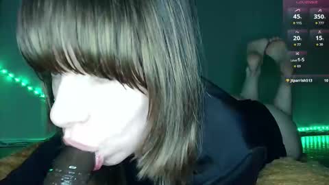 Snapshot of cruellagoth chatting on September 27, 1:03 am Cruella online show from September 27, 1:03 am
