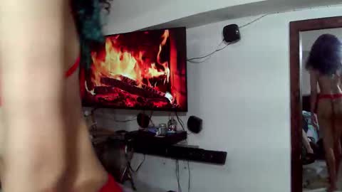 Snapshot of crystal5358 chatting on October 5, 7:50 am crystal5358 online show from October 5, 7:50 am