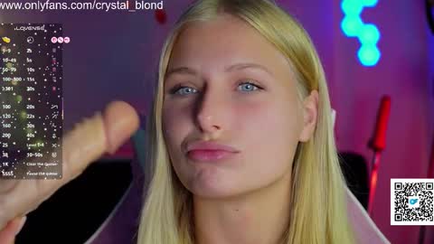 Crystal online show from November 2, 9:15 pm