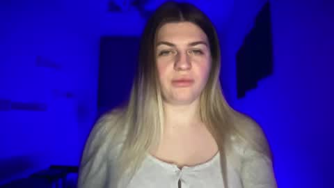 crystalblush01 online show from April 10, 7:07 pm