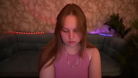 Snapshot of crystallpaws_ chatting on October 13, 7:16 pm crystallpaws_ online show from October 13, 7:16 pm