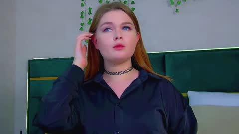 Crystal online show from March 12, 6:53 pm