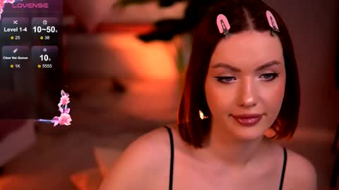 CrystalMo0n online show from March 2, 8:04 pm