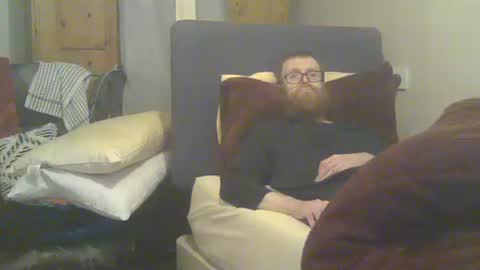 chris online show from February 21, 1:41 am