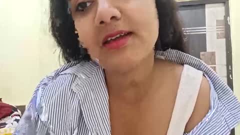 cuddlemuffins online show from April 5, 3:09 pm