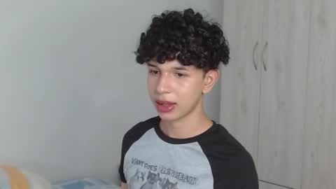 Cuddly online show from January 24, 6:25 pm