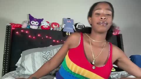 Snapshot of cum2charmxx chatting on September 26, 4:31 am cum2charmxx online show from September 26, 4:31 am