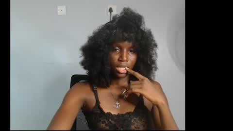 sophie online show from March 3, 3:08 pm