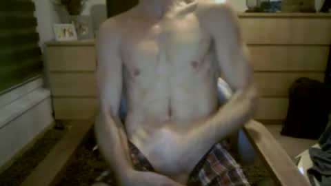 Snapshot of cumbigdick311 chatting on February 27, 1:52 am cumbigdick311 online show from February 27, 1:52 am