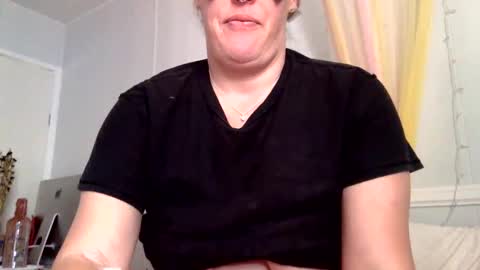 CumDumpSlut online show from December 1, 11:07 pm