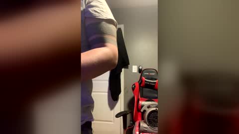 cummer23245 online show from February 22, 9:35 am