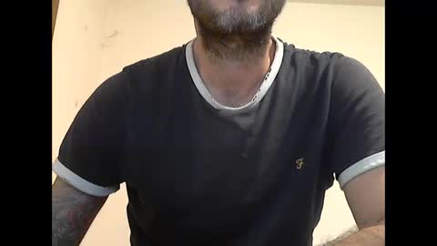 Snapshot of cummincock04 chatting on January 24, 7:07 pm cummincock04 online show from January 24, 7:07 pm