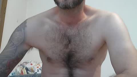 Snapshot of cummincock04 chatting on February 20, 12:25 pm cummincock04 online show from February 20, 12:25 pm