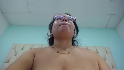 Snapshot of cumontitsxxx chatting on October 5, 11:29 am Cumontitsxxx online show from October 5, 11:29 am