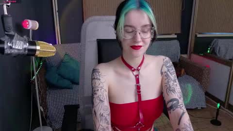 CUMpotikEve online show from September 26, 1:46 am