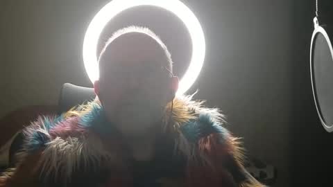 Curiousbisex22 online show from April 18, 10:54 pm