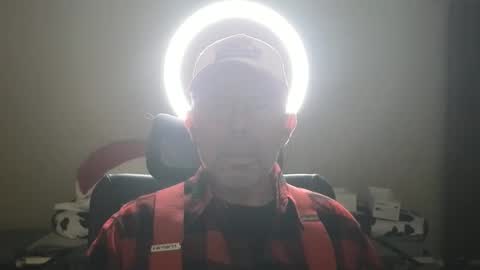 Curiousbisex22 online show from April 19, 10:12 pm